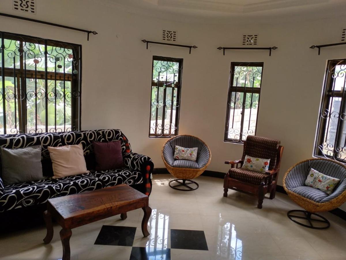 New Dream House Bed & Breakfast Arusha Eksteriør bilde