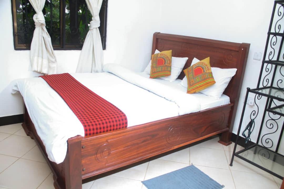 New Dream House Bed & Breakfast Arusha Eksteriør bilde