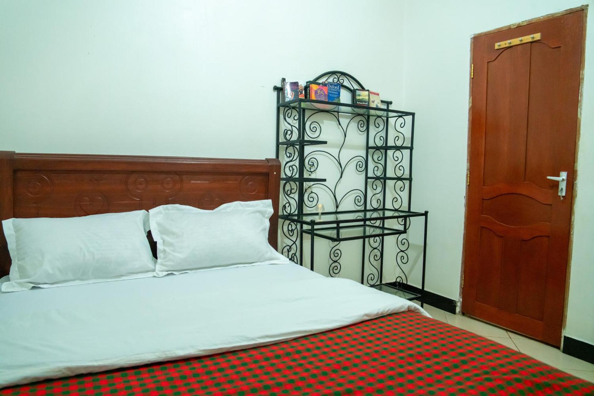 New Dream House Bed & Breakfast Arusha Eksteriør bilde