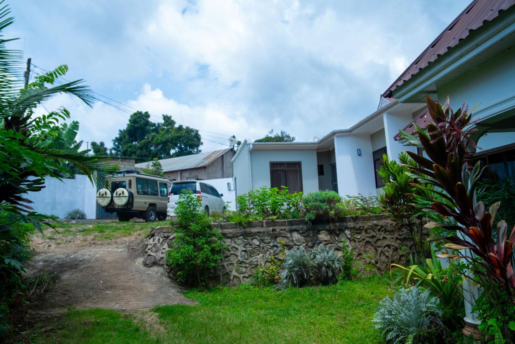 New Dream House Bed & Breakfast Arusha Eksteriør bilde
